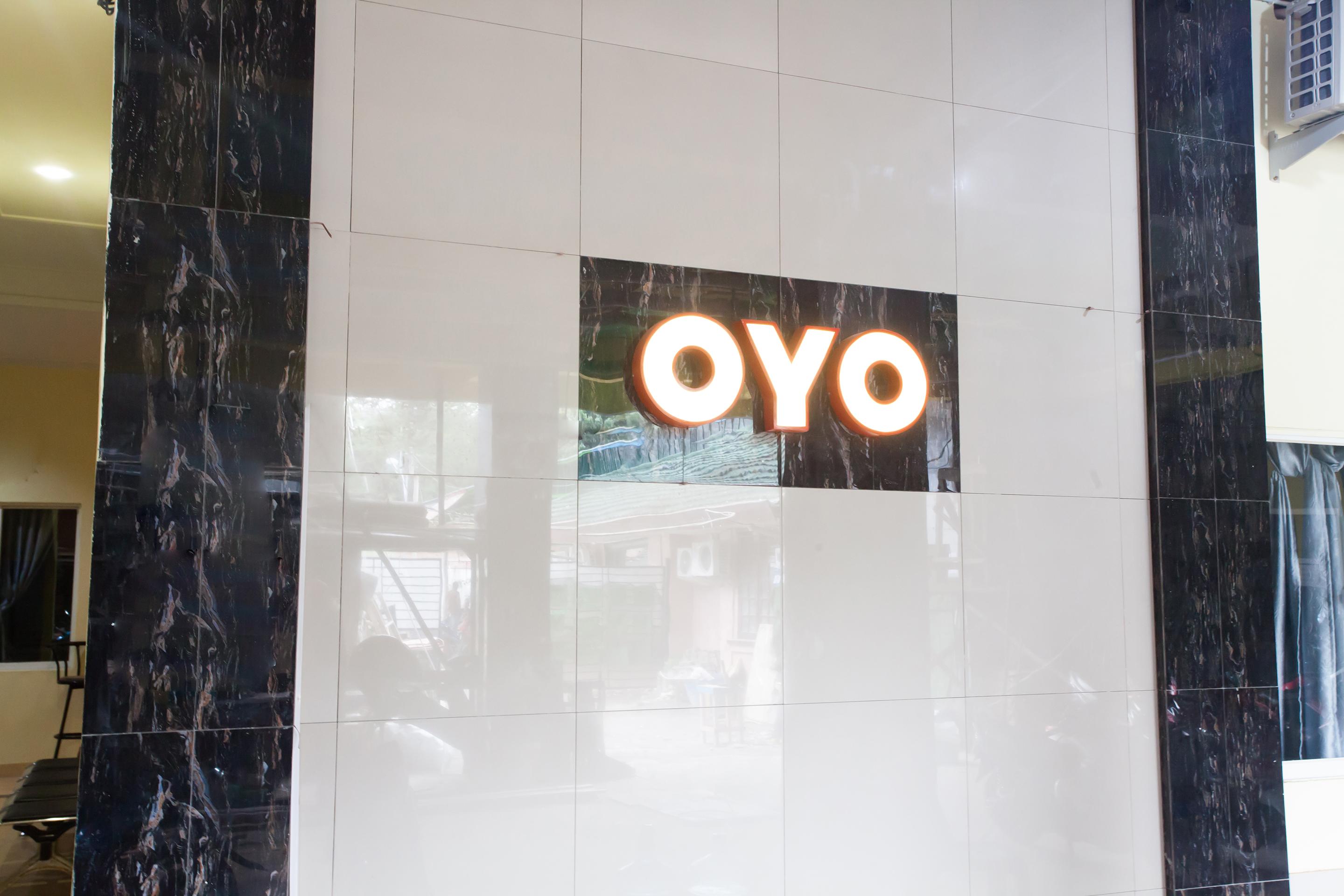 Oyo 990 Stadion Residence Syariah Medan Ngoại thất bức ảnh